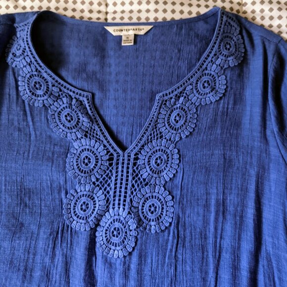 Ladies tunic - Picture 3 of 8